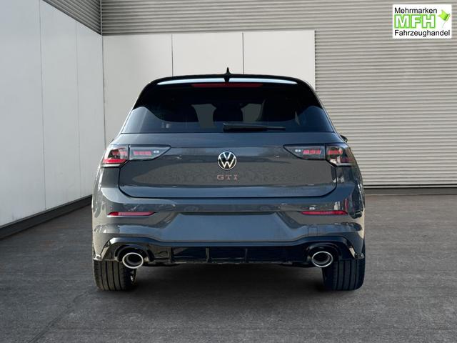 Volkswagen / Golf / / / / PANO+MATRIX+HUD+HARMAN+NAVI+360 KAMERA+19 LM, Beispielbilder, ggf. teilweise mit Sonderausstattung