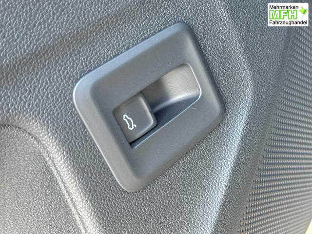 Volkswagen / T-Roc / / / / AHK+BLACK STYLE+ACC+KAMERA+eHK+SHZ+18LM+LED PLUS, Beispielbilder, ggf. teilweise mit Sonderausstattung