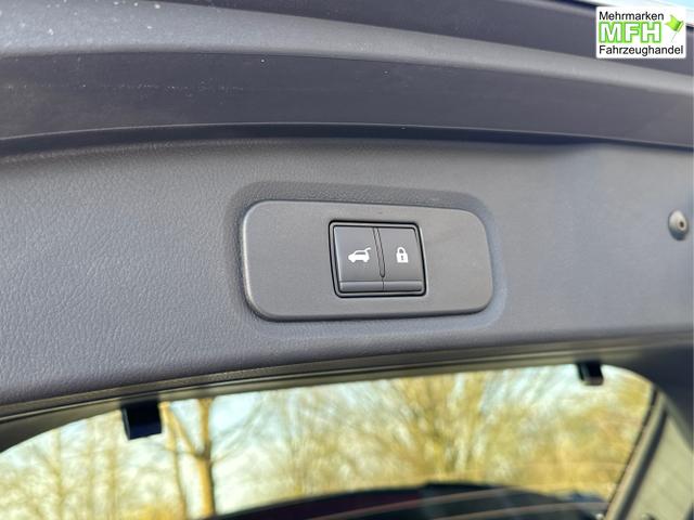 Nissan / Qashqai / Grau / / / PANO+360&deg;KAMERA+PDC+EL.HECKKL. , Beispielbilder, ggf. teilweise mit Sonderausstattung