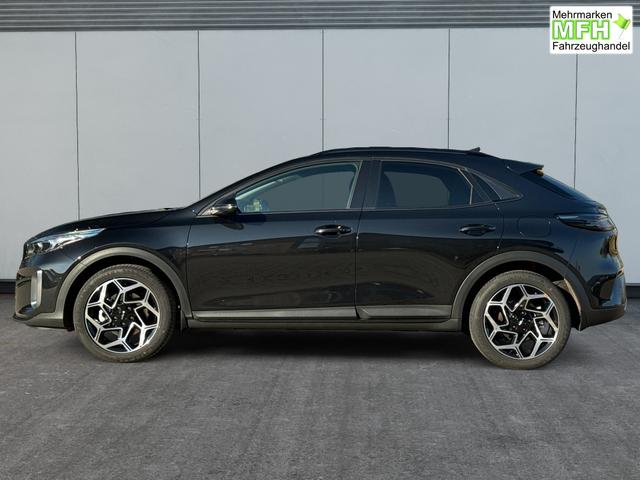 Kia / XCeed / Schwarz / / / ACC+SHZ+eHK+KAMERA+NAVI+LED+18 ALU