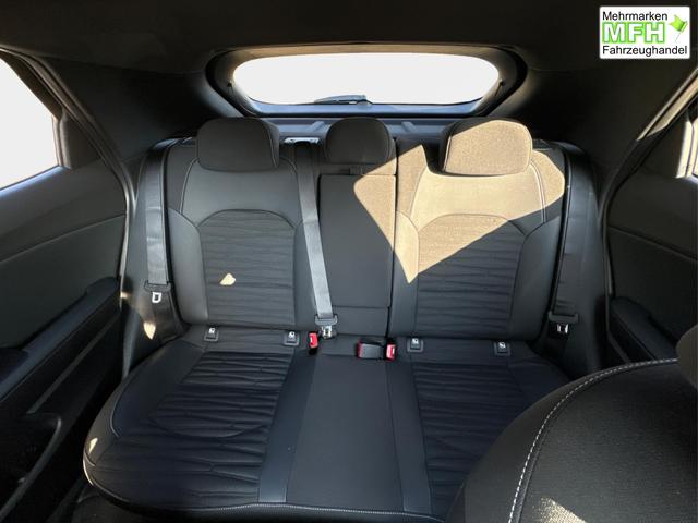 Kia / XCeed / Schwarz / / / ACC+SHZ+eHK+KAMERA+NAVI+LED+18 ALU