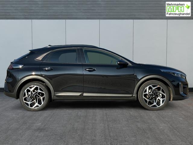 Kia / XCeed / Schwarz / / / ACC+SHZ+eHK+KAMERA+NAVI+LED+18 ALU