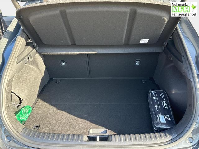 Kia / XCeed / Grau / / / ACC+SHZ+eHK+KAMERA+NAVI+LED+18 ALU, Beispielbilder, ggf. teilweise mit Sonderausstattung