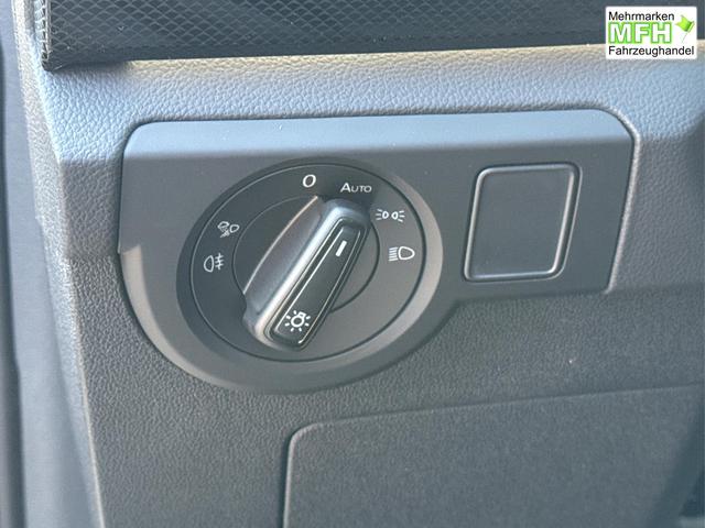 Volkswagen / T-Cross / / / / NAVI+SHZ+MATRIX+ACC+KAMERA+18'' ALU