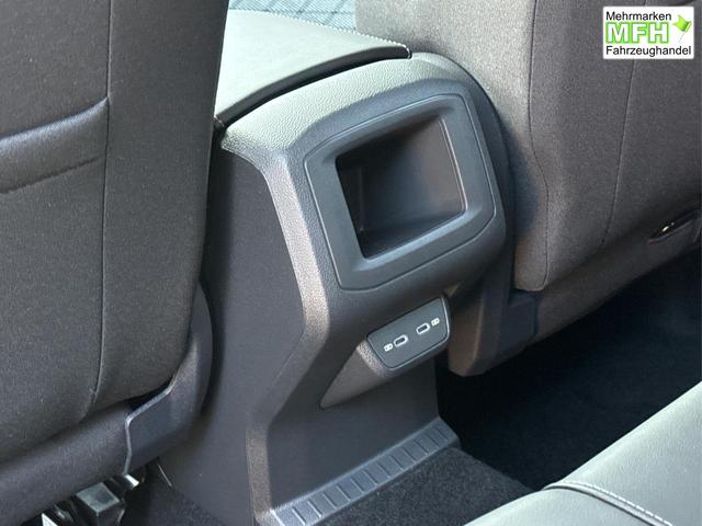 Volkswagen / T-Cross / / / / NAVI+SHZ+MATRIX+ACC+KAMERA+18'' ALU