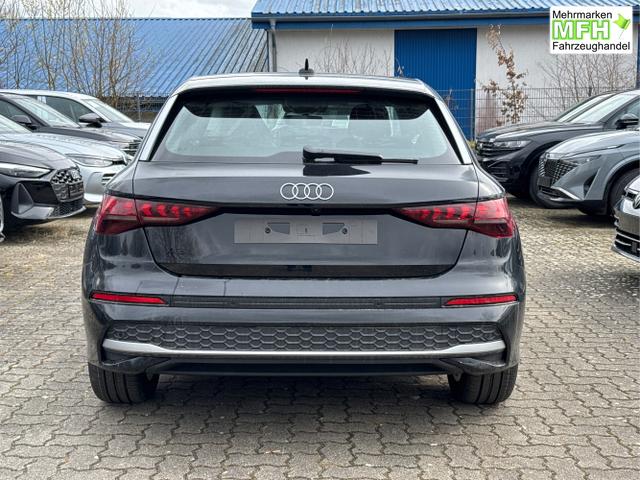 Audi / A3 Sportback / Schwarz / / / ACC+KAMERA+SHZ+LED+16LM+APP, Beispielbilder, ggf. teilweise mit Sonderausstattung