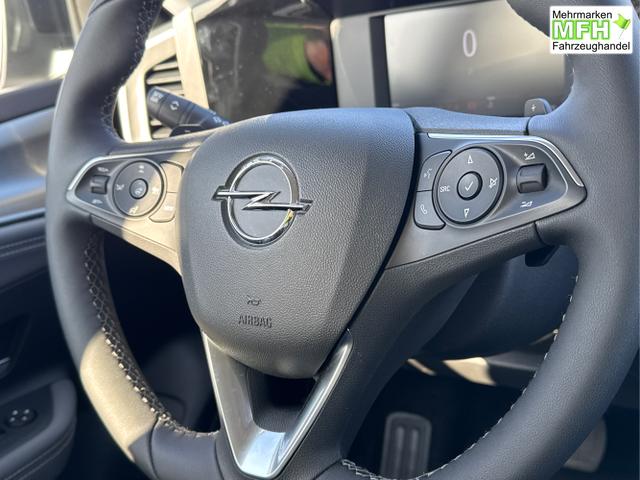 Opel / Mokka / Wei&szlig; / / / KAMERA+ACC+NAVI+SHZ+KLIMA+17ALU+LED