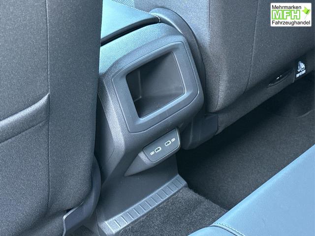 Volkswagen / T-Cross / / / / NAVI+SHZ+MATRIX+ACC+KAMERA+18'' ALU