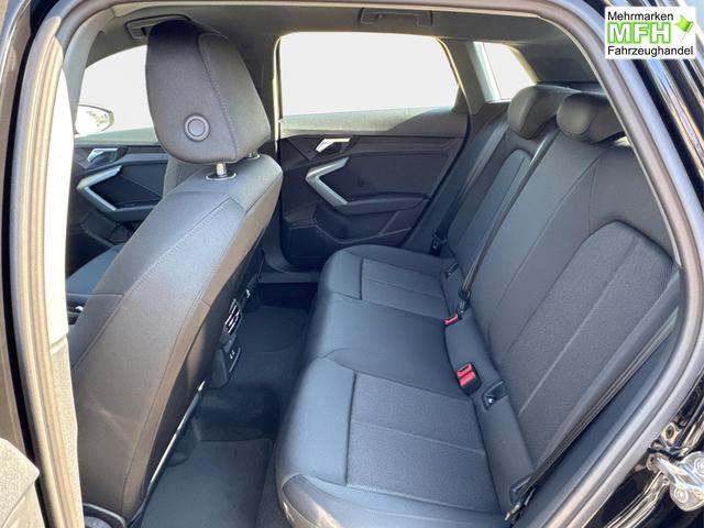 Audi / A3 Sportback / Schwarz / / / ACC+KAMERA+SHZ+LED+16LM+APP