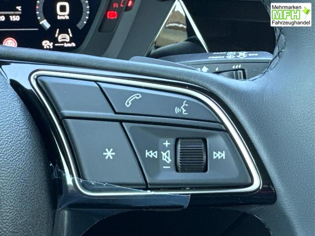 Audi / A3 Sportback / Schwarz / / / ACC+KAMERA+SHZ+LED+16LM+APP