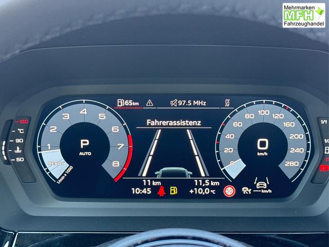 Audi / A3 Sportback / Schwarz / / / ACC+KAMERA+SHZ+LED+16LM+APP