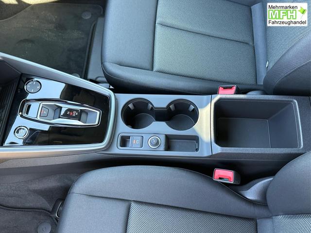 Audi / A3 Sportback / Grau / / / ACC+KAMERA+SHZ+LED+16LM+APP