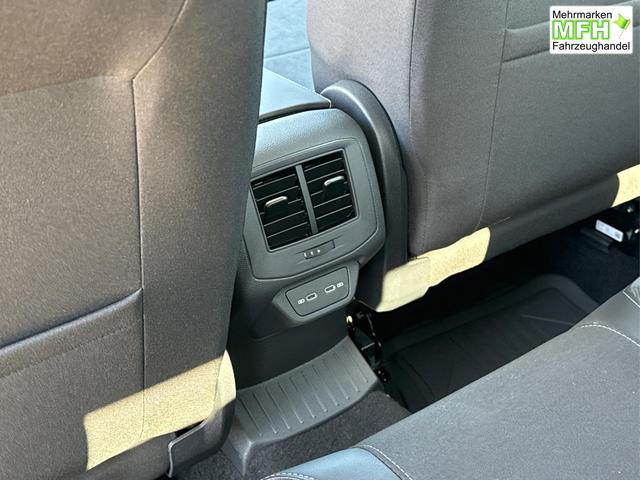 Volkswagen / T-Roc / / / / MATRIX LED+KAMERA+EL.HECKKL.+PDC+SHZ, Beispielbilder, ggf. teilweise mit Sonderausstattung