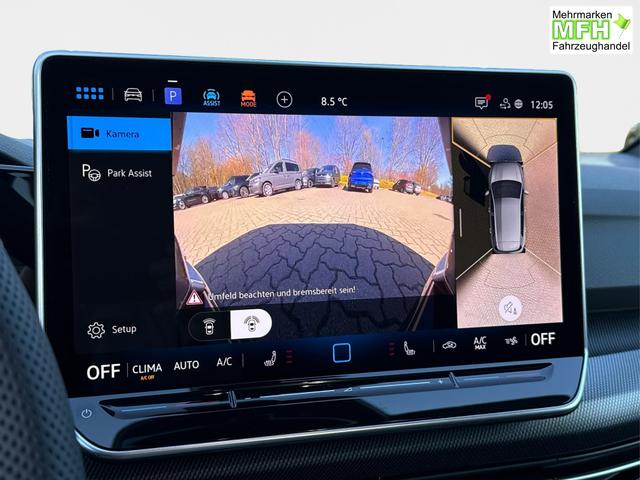 Volkswagen / Golf / Wei&szlig; / / / 4x4+PANO+MATRIX+HUD+HARMAN+NAVI+360 KAMERA+19 LM