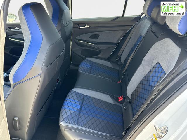 Volkswagen / Golf / Wei&szlig; / / / 4x4+PANO+MATRIX+HUD+HARMAN+NAVI+360 KAMERA+19 LM