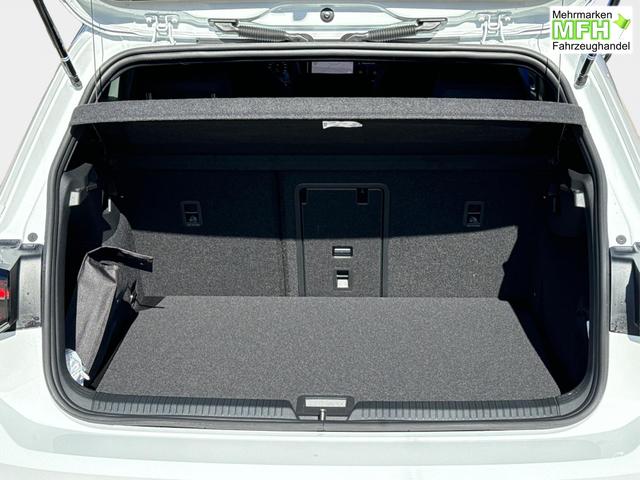 Volkswagen / Golf / Wei&szlig; / / / 4x4+PANO+MATRIX+HUD+HARMAN+NAVI+360 KAMERA+19 LM