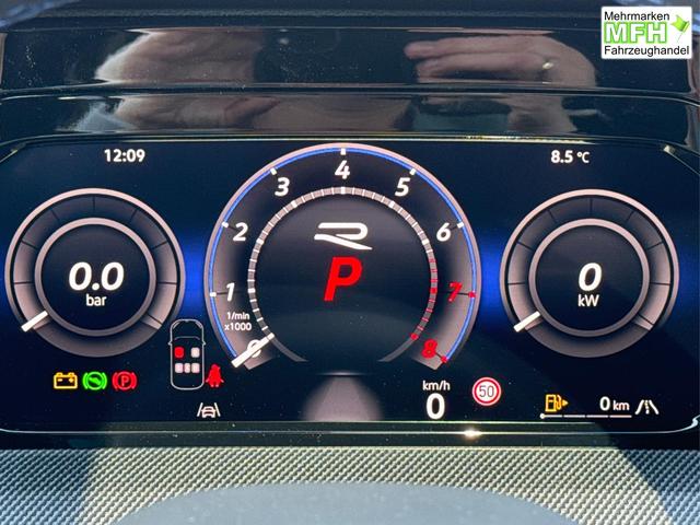Volkswagen / Golf / Wei&szlig; / / / 4x4+PANO+MATRIX+HUD+HARMAN+NAVI+360 KAMERA+19 LM
