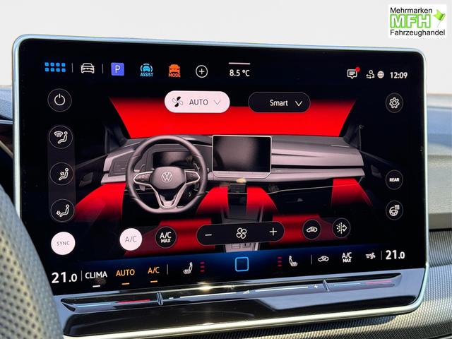 Volkswagen / Golf / Wei&szlig; / / / 4x4+PANO+MATRIX+HUD+HARMAN+NAVI+360 KAMERA+19 LM