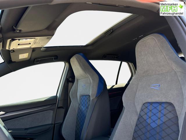 Volkswagen / Golf / Wei&szlig; / / / 4x4+PANO+MATRIX+HUD+HARMAN+NAVI+360 KAMERA+19 LM