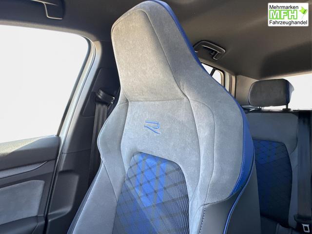 Volkswagen / Golf / Wei&szlig; / / / 4x4+PANO+MATRIX+HUD+HARMAN+NAVI+360 KAMERA+19 LM