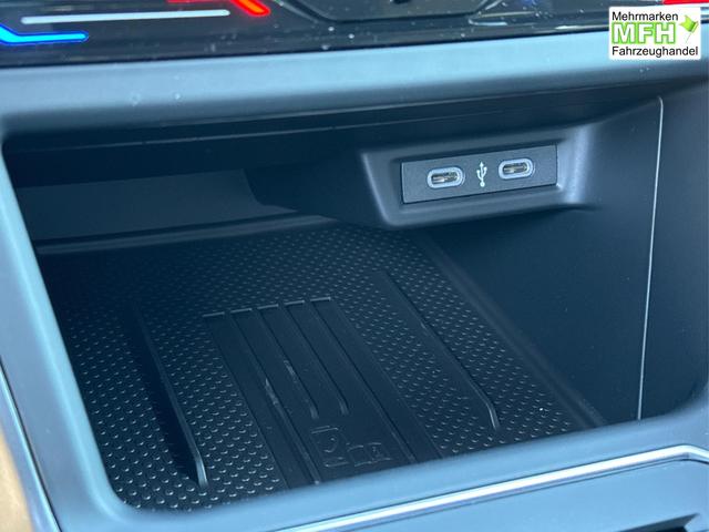 Volkswagen / Taigo / Blau / / / MATRIX-LED+KAMERA+ACC+KLIMA