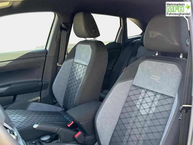 Volkswagen / Taigo / Silber / / / MATRIX-LED+KAMERA+ACC+KLIMA