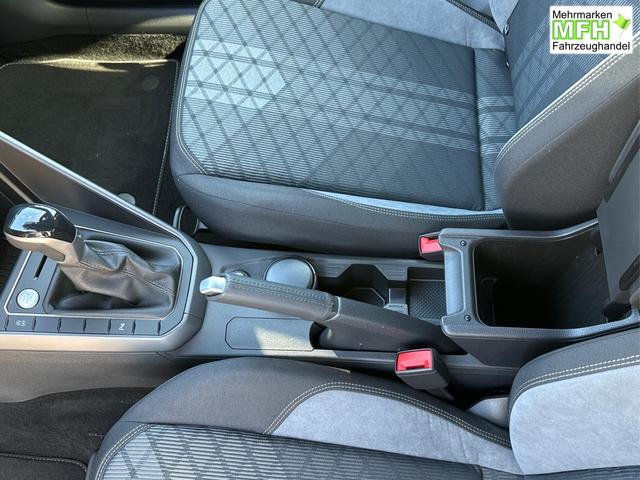 Volkswagen / Taigo / Silber / / / MATRIX-LED+KAMERA+ACC+KLIMA