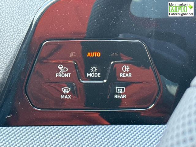 Volkswagen / Golf / Grau / / / PANO+MATRIX+HUD+HARMAN+NAVI+360 KAMERA+19 LM