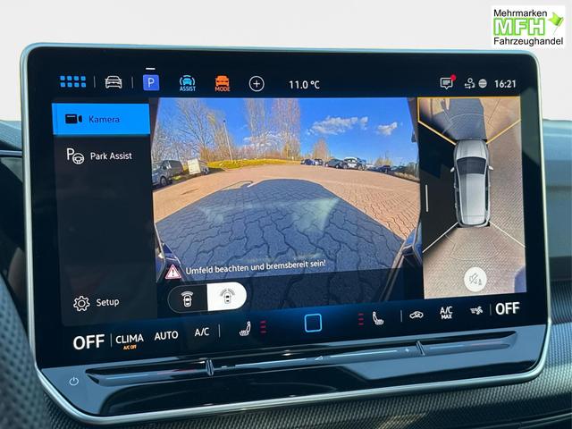 Volkswagen / Golf / / / / 4x4+PANO+MATRIX+HUD+HARMAN+NAVI+360 KAMERA+19 LM