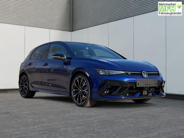 Volkswagen / Golf / / / / 4x4+PANO+MATRIX+HUD+HARMAN+NAVI+360 KAMERA+19 LM