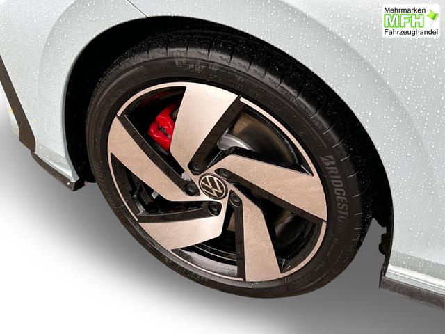 Beispielbilder, ggf. teilweise mit Sonderausstattung