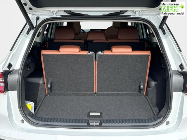 Skoda / Kodiaq / Wei&szlig; / / / LEDER+AHK+PANO+MATRIX+360 KAM+eHK+20 LM, Beispielbilder, ggf. teilweise mit Sonderausstattung