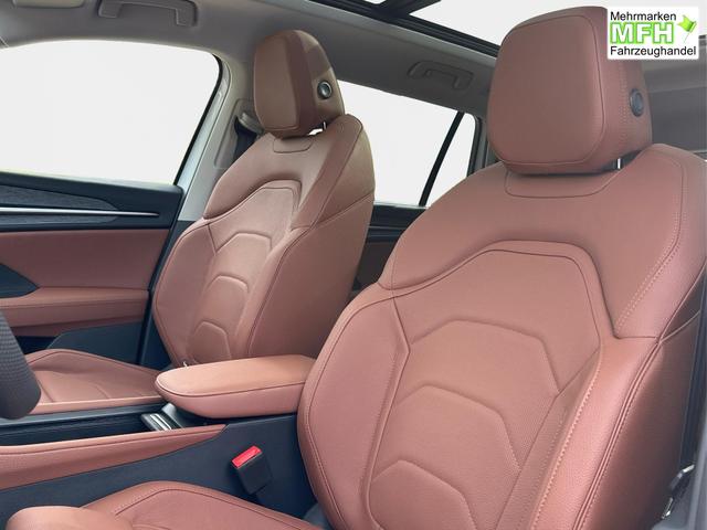 Skoda / Kodiaq / Wei&szlig; / / / LEDER+AHK+PANO+MATRIX+360 KAM+eHK+20 LM, Beispielbilder, ggf. teilweise mit Sonderausstattung