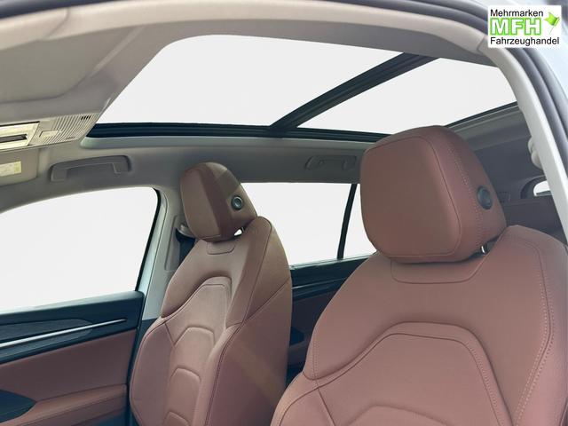 Skoda / Kodiaq / Wei&szlig; / / / LEDER+AHK+PANO+MATRIX+360 KAM+eHK+20 LM, Beispielbilder, ggf. teilweise mit Sonderausstattung