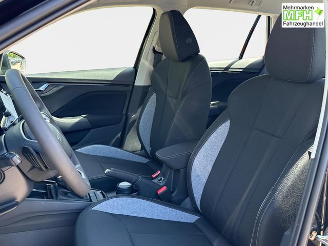 Skoda / Kamiq / Schwarz / / / SHZ+KAMERA+SMARTLINK+PDC+LED+16 ALU, Bei den verwendeten Bildern kann es sich um Beispielbilder handeln, ggf. teilweise mit Sonderausstattung.
