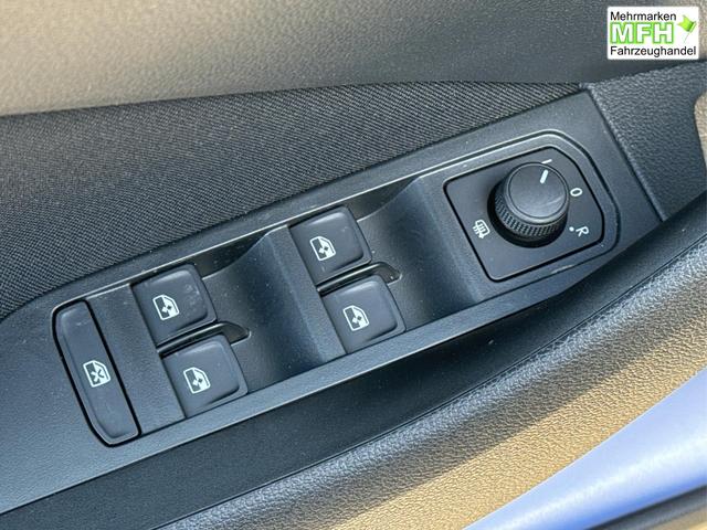 Skoda / Kamiq / Schwarz / / / SHZ+KAMERA+SMARTLINK+PDC+LED+16 ALU, Bei den verwendeten Bildern kann es sich um Beispielbilder handeln, ggf. teilweise mit Sonderausstattung.