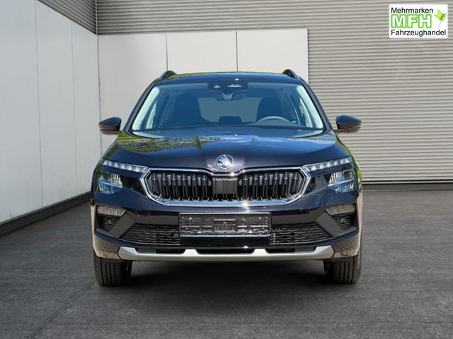 Skoda / Kamiq / Schwarz / / / SHZ+KAMERA+SMARTLINK+PDC+LED+16 ALU, Bei den verwendeten Bildern kann es sich um Beispielbilder handeln, ggf. teilweise mit Sonderausstattung.