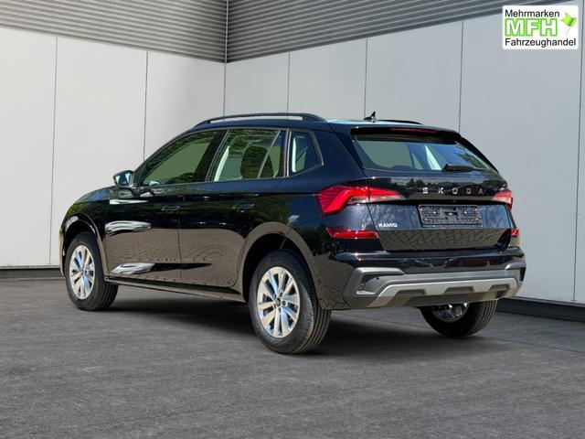 Skoda / Kamiq / Schwarz / / / SHZ+KAMERA+SMARTLINK+PDC+LED+16 ALU, Bei den verwendeten Bildern kann es sich um Beispielbilder handeln, ggf. teilweise mit Sonderausstattung.