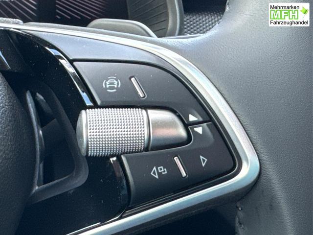 Skoda / Kamiq / Silber / / / SHZ+KAMERA+SMARTLINK+PDC+LED+16 ALU