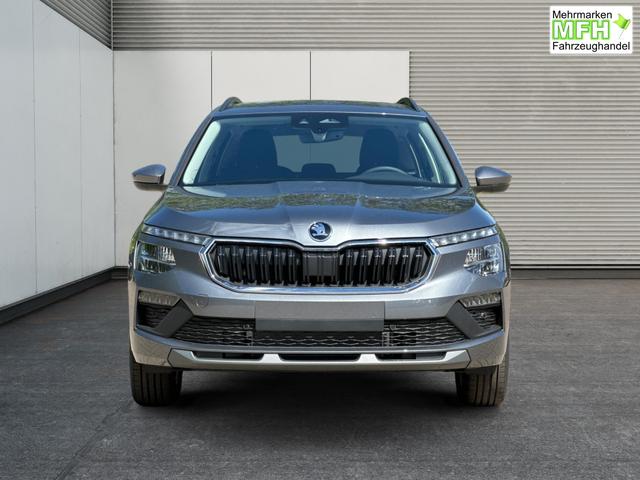 Skoda / Kamiq / Grau / / / SHZ+KAMERA+SMARTLINK+PDC+LED+16 ALU, Bei den verwendeten Bildern kann es sich um Beispielbilder handeln, ggf. teilweise mit Sonderausstattung.
