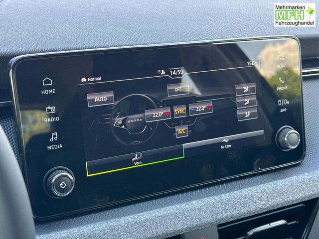 Skoda / Kamiq / Grau / / / SHZ+KAMERA+SMARTLINK+PDC+LED+16 ALU, Bei den verwendeten Bildern kann es sich um Beispielbilder handeln, ggf. teilweise mit Sonderausstattung.