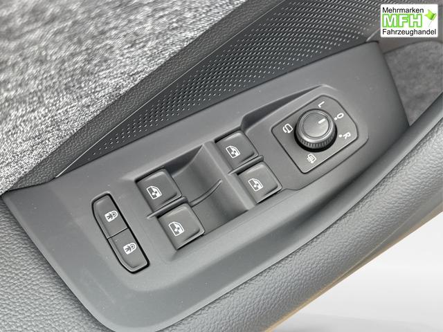 Skoda / Superb Combi / / / / DSG+NAVI+AHK+EL.HECKKL.+KESSY+SHZ