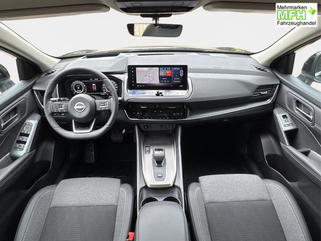 Nissan / Qashqai / Schwarz / / / EL.HECKKL+HEAD-UP+KAMERA+ACC+PDC+SHZ+LED 