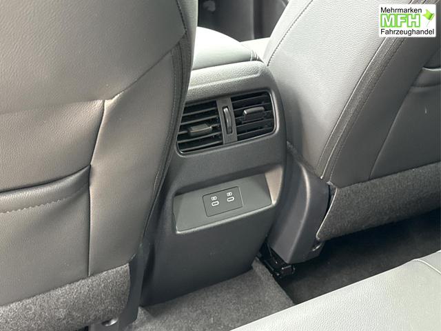 Nissan / Qashqai / Schwarz / / / EL.HECKKL+HEAD-UP+KAMERA+ACC+PDC+SHZ+LED 