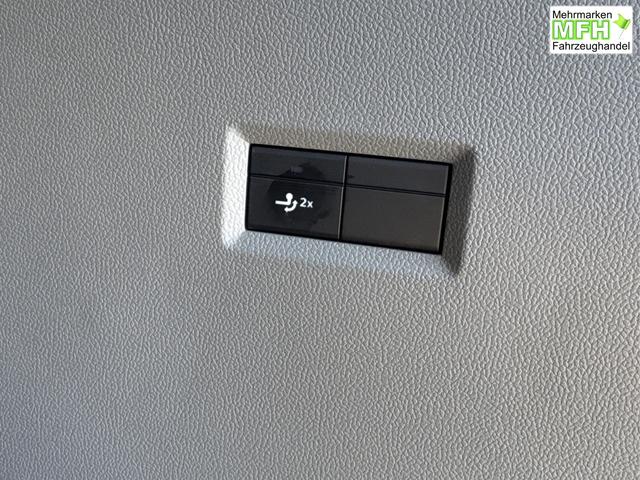 Volkswagen / T7 Caravelle / / / / LR 9-Sitzer+AHK+LED+KAM+PDC+SHZ+ALU+GJR, Bei den verwendeten Bildern kann es sich um Beispielbilder handeln, ggf. teilweise mit Sonderausstattung.