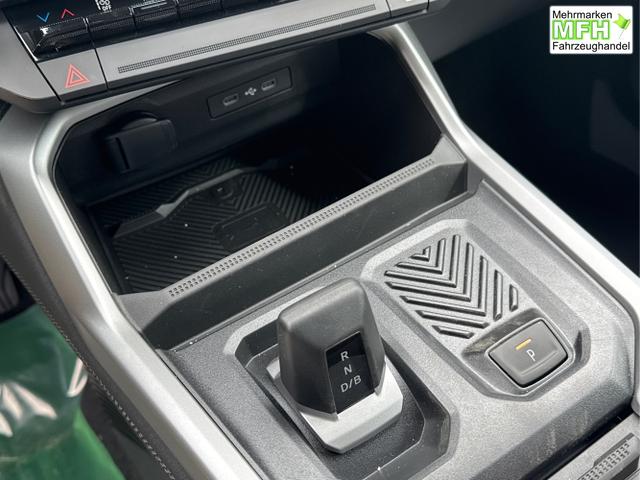 Dacia / Bigster / Schwarz / / / PANO+NAVI+ARKAMYS+KAMERA+SHZ+LED+18 ALU, Bei den verwendeten Bildern kann es sich um Beispielbilder handeln, ggf. teilweise mit Sonderausstattung.