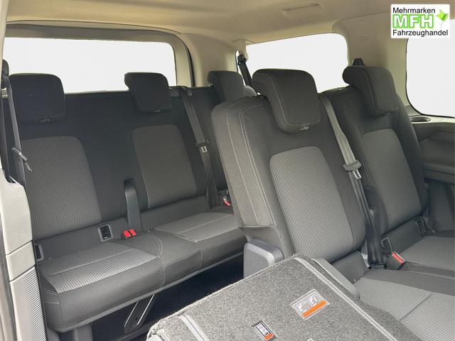 Volkswagen / T7 Caravelle / / / / KR 8-Sitzer+AHK+LED+KAM+PDC+SHZ+ALU+GJR, Bei den verwendeten Bildern kann es sich um Beispielbilder handeln, ggf. teilweise mit Sonderausstattung.