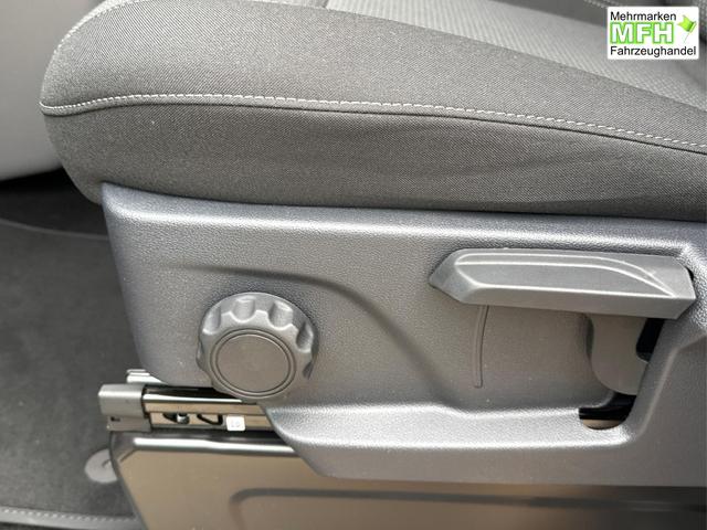 Volkswagen / T7 Caravelle / / / / KR 8-Sitzer+AHK+LED+KAM+PDC+SHZ+ALU+GJR, Bei den verwendeten Bildern kann es sich um Beispielbilder handeln, ggf. teilweise mit Sonderausstattung.