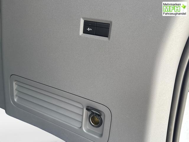 Volkswagen / T7 Caravelle / / / / KR 9-Sitzer+AHK+LED+KAM+PDC+SHZ+ALU+GJR, Bei den verwendeten Bildern kann es sich um Beispielbilder handeln, ggf. teilweise mit Sonderausstattung.