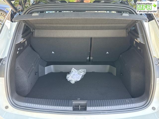 Renault / Austral / Schwarz / / / NAVI+LED+KAMERA+elektr.HECKKL.+19LM
